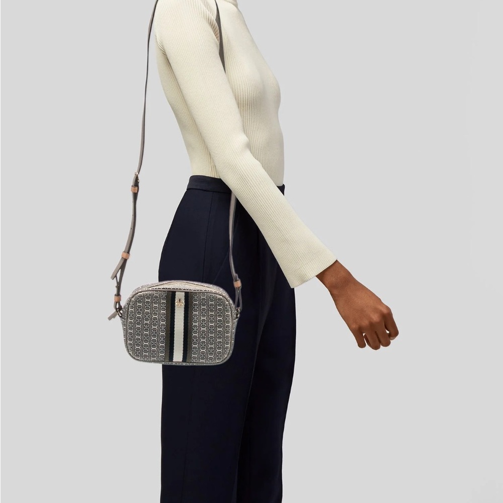 Tory Burch Elegant Gray Crossbody Bag